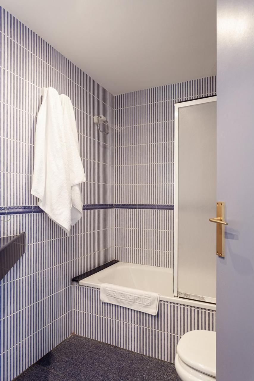El Trull Apartments Lloret de Mar Ngoại thất bức ảnh